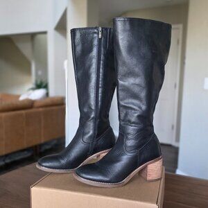 Black Crown Vintage Boot (8)